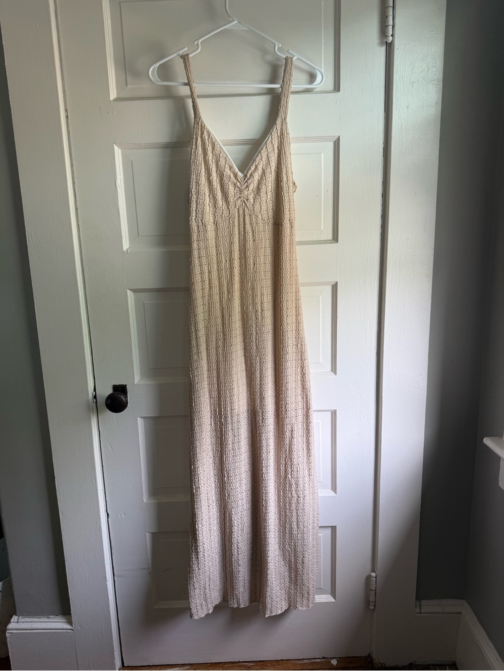 Jessica Simpson Cream V-Neck Maxi Dress